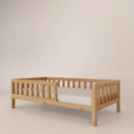 Łóżko dla dziecka z barierką